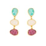 30893_brinco_tres_fragmentos_organicos_ouro_pedras_naturais_colorida_semijoias_rosa_valverde