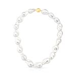 32923_colar_maxi_formas_assimetricas_perola_shell_luxo_ouro_semijoias_rosa_valverde.jpg