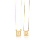 34355-colar-escapulario-quadrado-banho-ouro-18k-rosa-valverde-semijoias