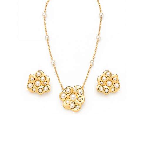 36265-conjunto-flor-detalhes-perolas-shell-banho-ouro-rosa-valverde-semijoias