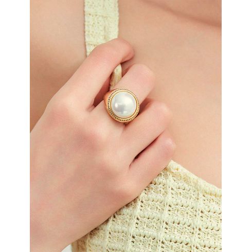 40628-anel-redondo-volta-cravejada-perola-banho-ouro-18k-perola-shell-e-zirconia-rosa-valverde-semijoias--2-