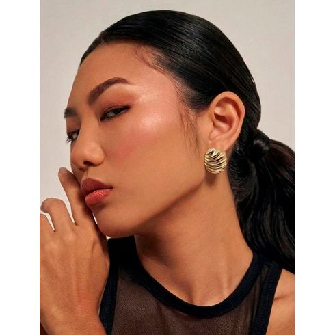 40620-brinco-oval-ondulado-liso-banho-ouro-18k-rosa-valverde-semijoias